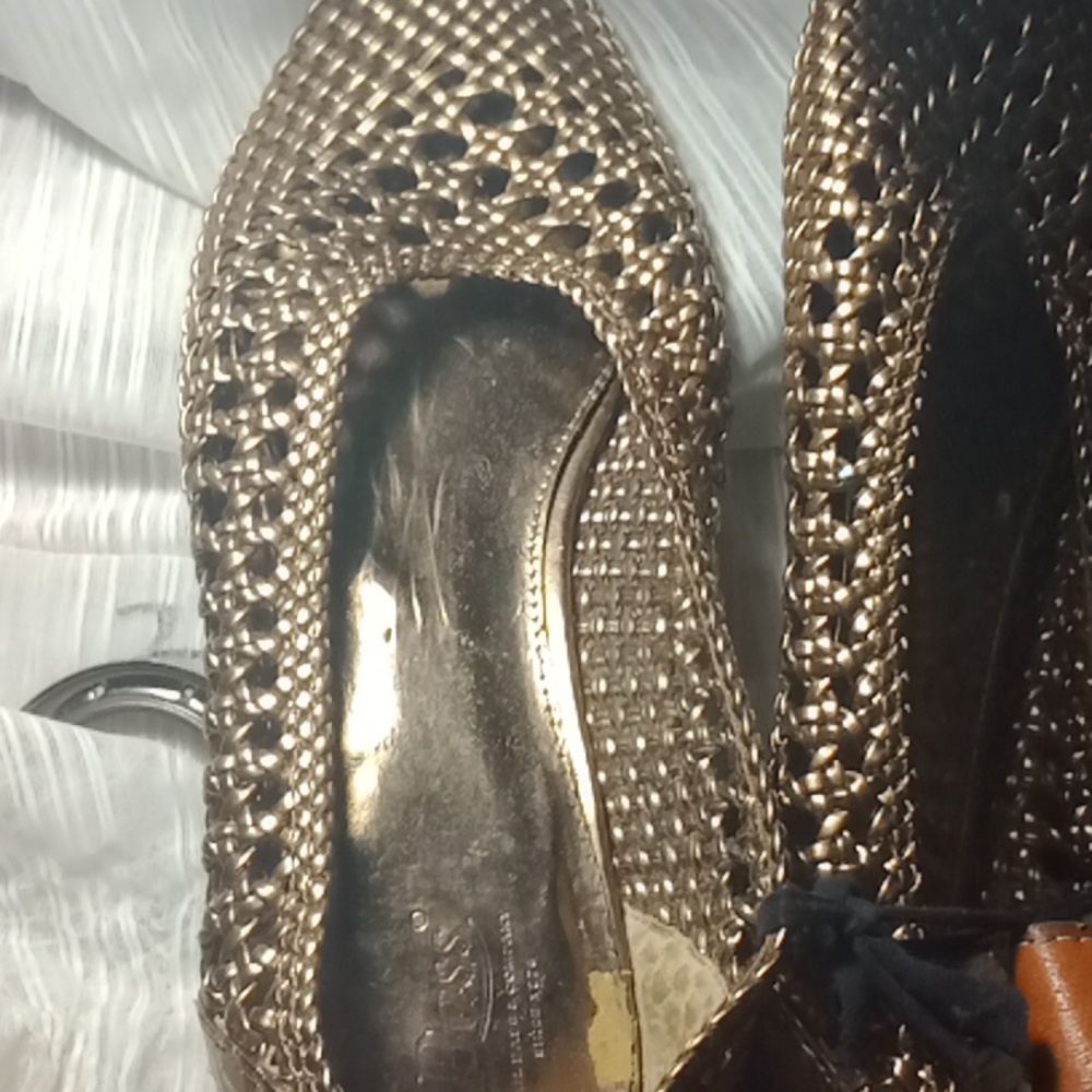 Gold shoe8.5size 1 pair